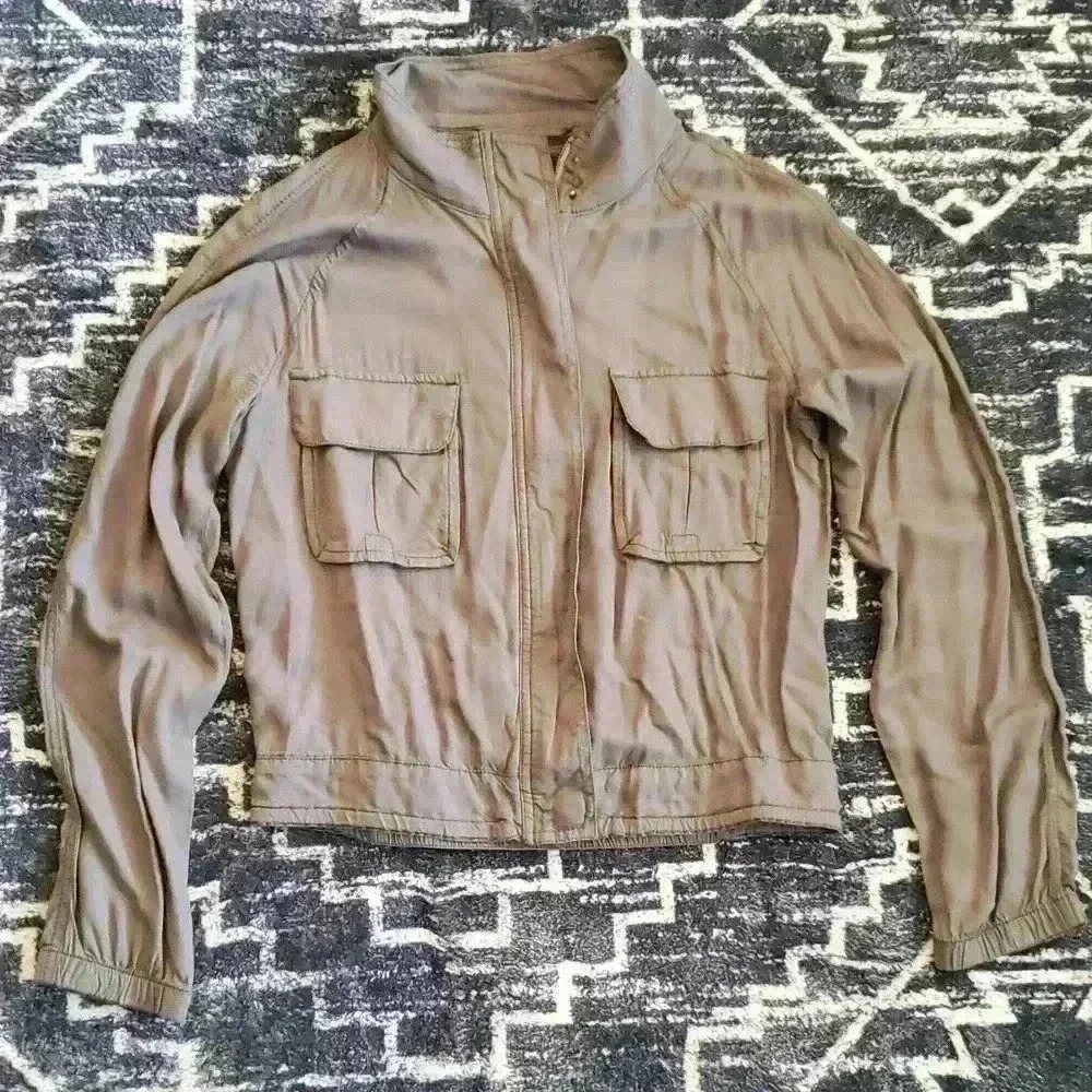 American Eagle Outfitters Military Green Lightweight Bomber Jacket Small